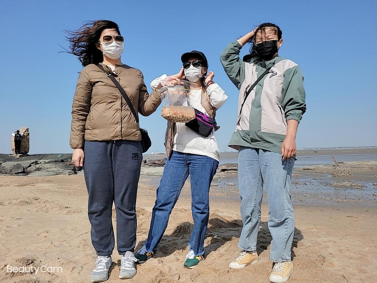 Qg Life 城中館 寵物親子釣魚人民宿 Jincheng Exteriör bild